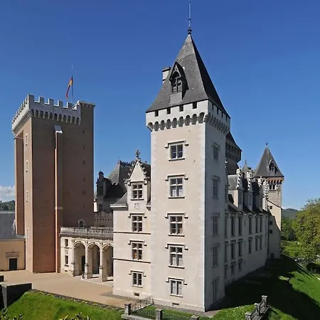 « 19 » Atypique Vue Pyrenees *